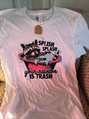 Splish Splash Raccoon Graphic T-Shirt - White